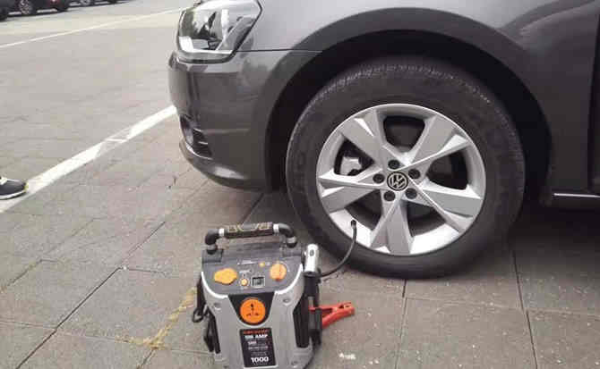 凤泉区汽车搭电案例