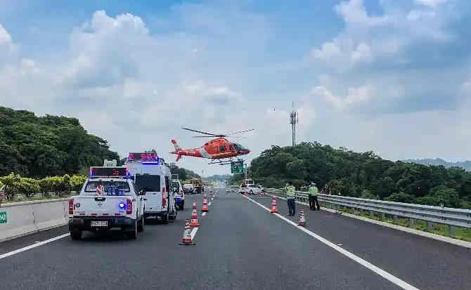 凤泉区高速公路汽车救援案例